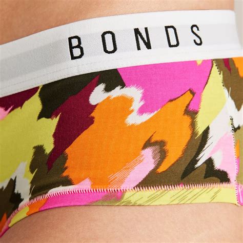 BONDS Originals Boyleg 